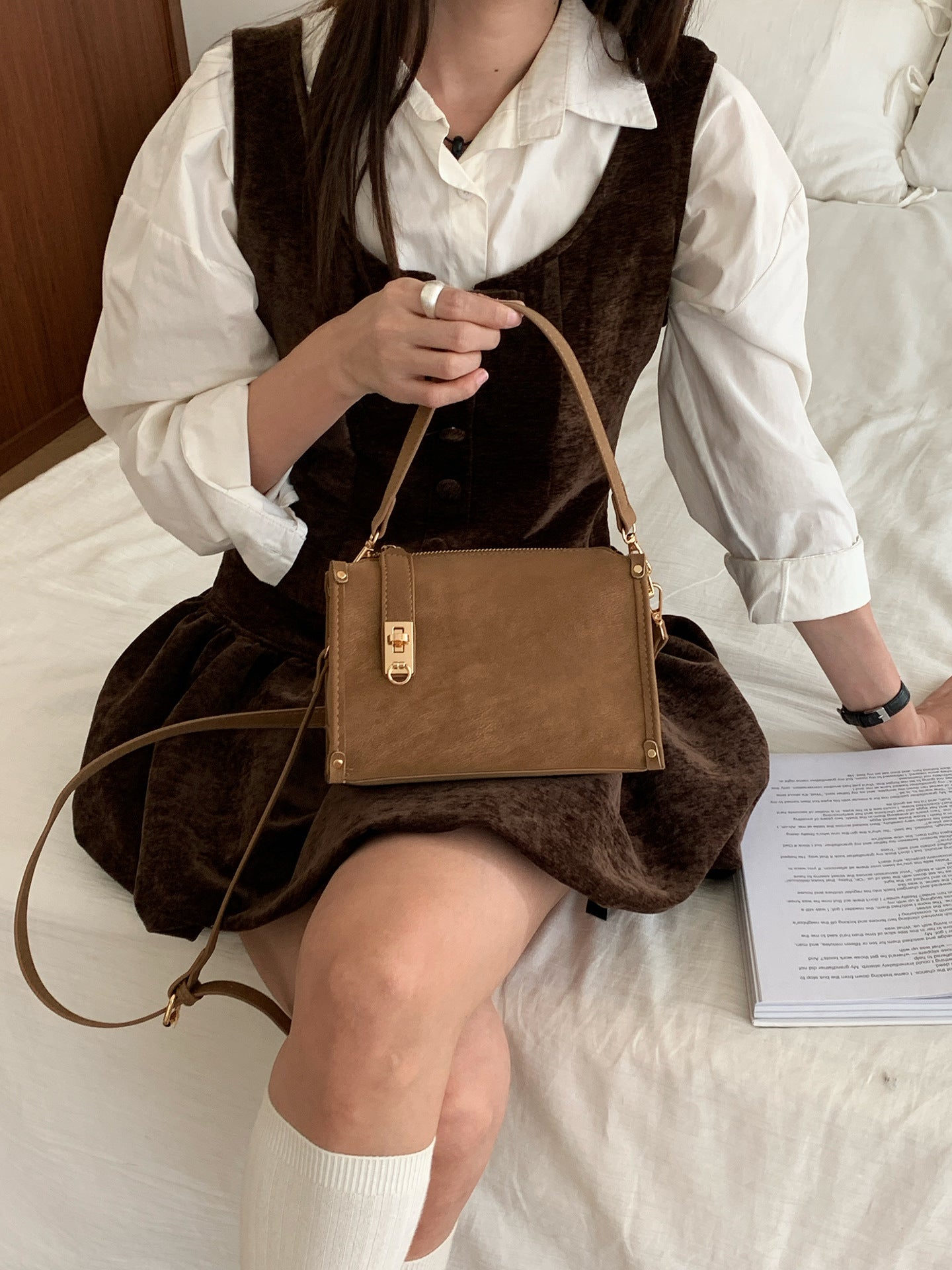 Women's Box Retro Affordable Luxury High-grade Commute Women's Handbag