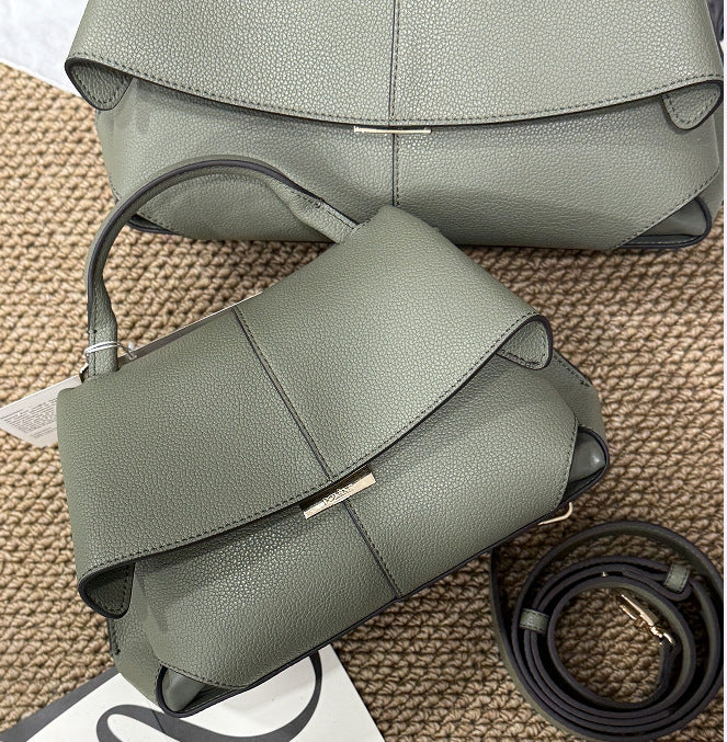 Women's Upgraded French Niche Smile Chaise Leather Women's Handbag