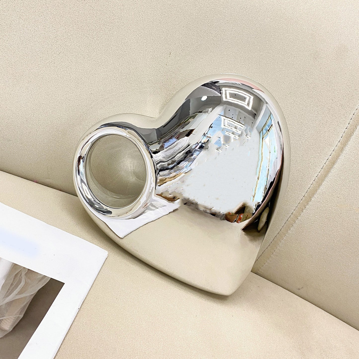 Metal Heart Shape Acrylic Trendy Unique High-grade Bags