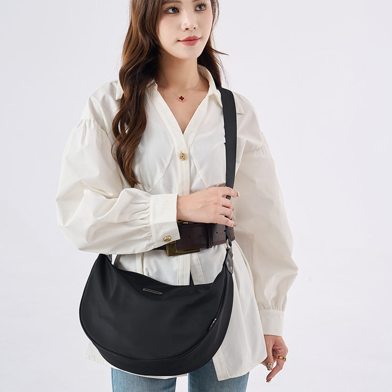 Women's Chinese Style Cloth Out Fashion Dumpling Waterproof Bags