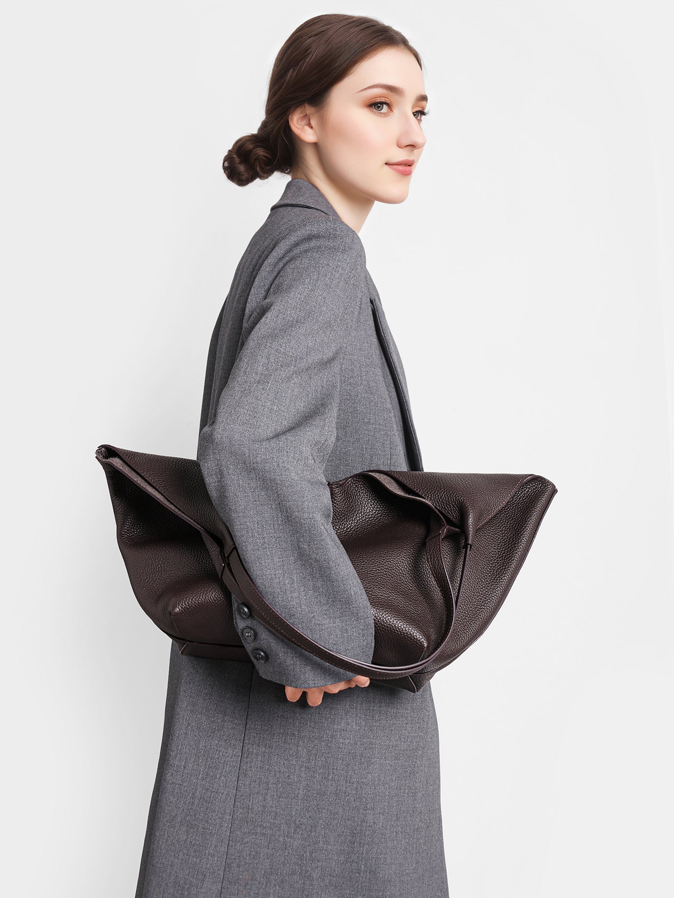 Women's Leather Large Capacity Vegetable Basket Korean Style Commuter Women's Messenger Bag