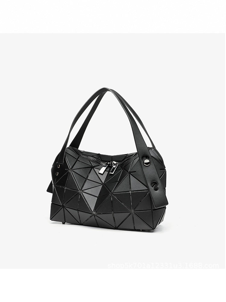 Women's Geometric Rhombus Fashion Simple Commute Niche Shoulder Bags
