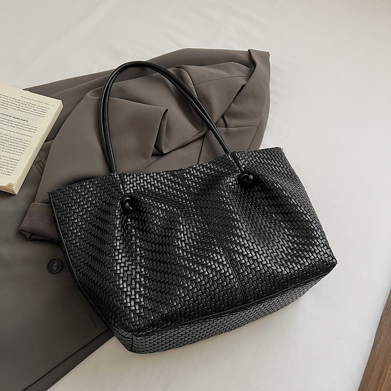 Women's Korean Style Retro Large Capacity Underarm Western Woven Women's Shoulder Bag