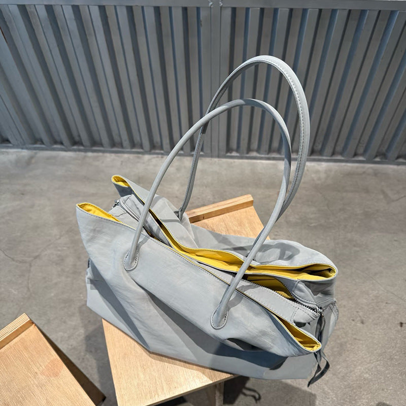 Lightweight Loose Feeling Leisure Commute Large Capacity Canvas Shoulder Bags