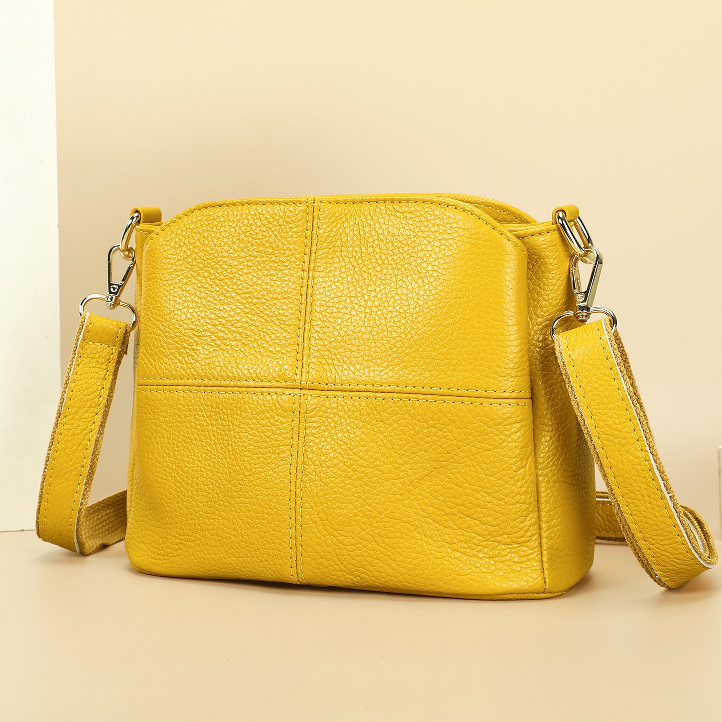 Women's Leather First Layer Cowhide Large Capacity Women's Messenger Bag