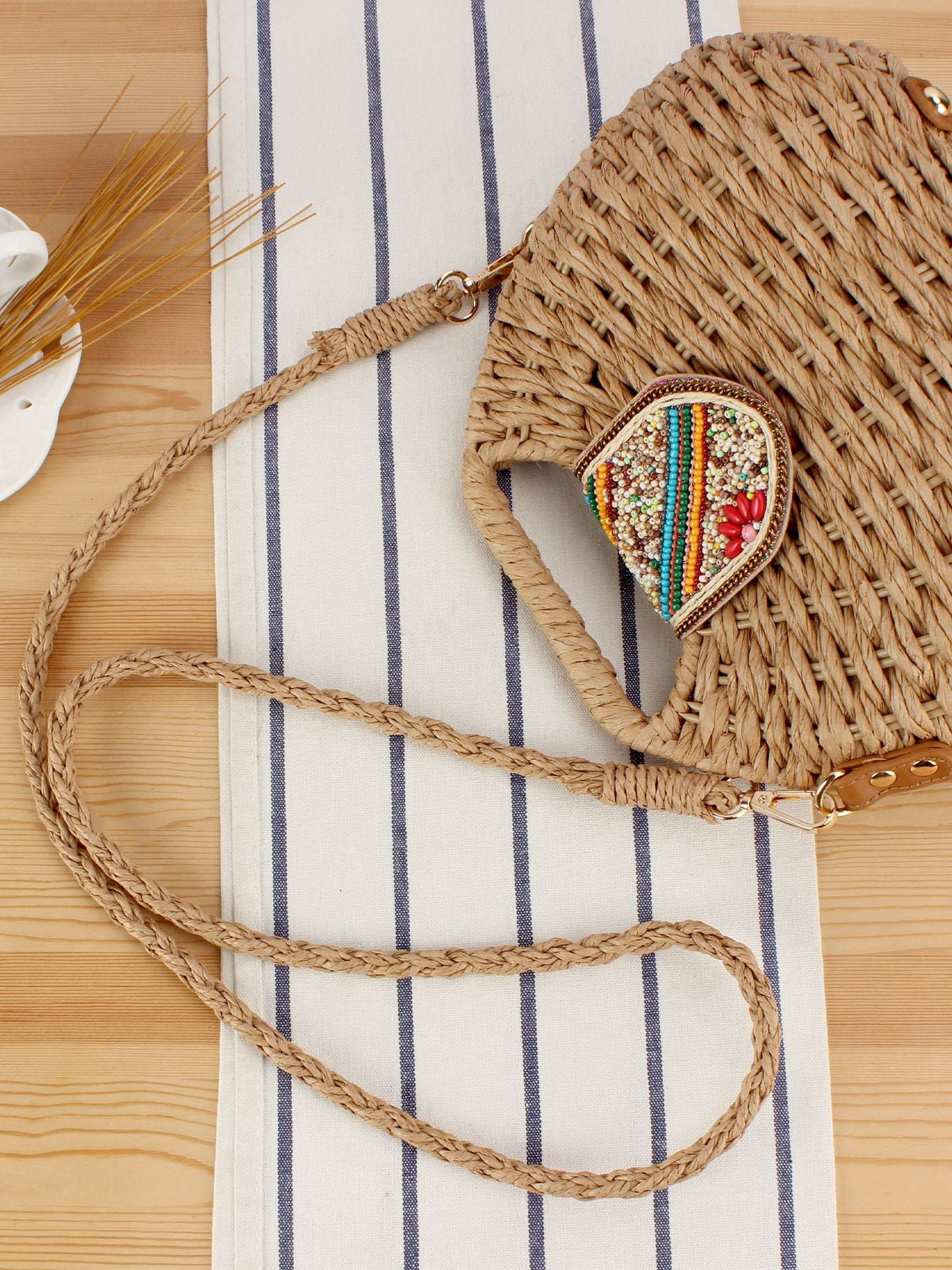Women's Colorful Cover Fashion Woven Seaside Vacation Daily Women's Messenger Bag