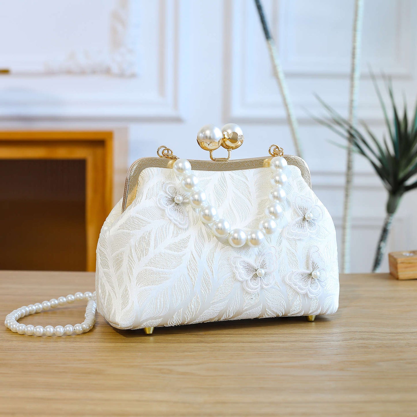 Popular Simple Clip Niche Chain Live Handbags