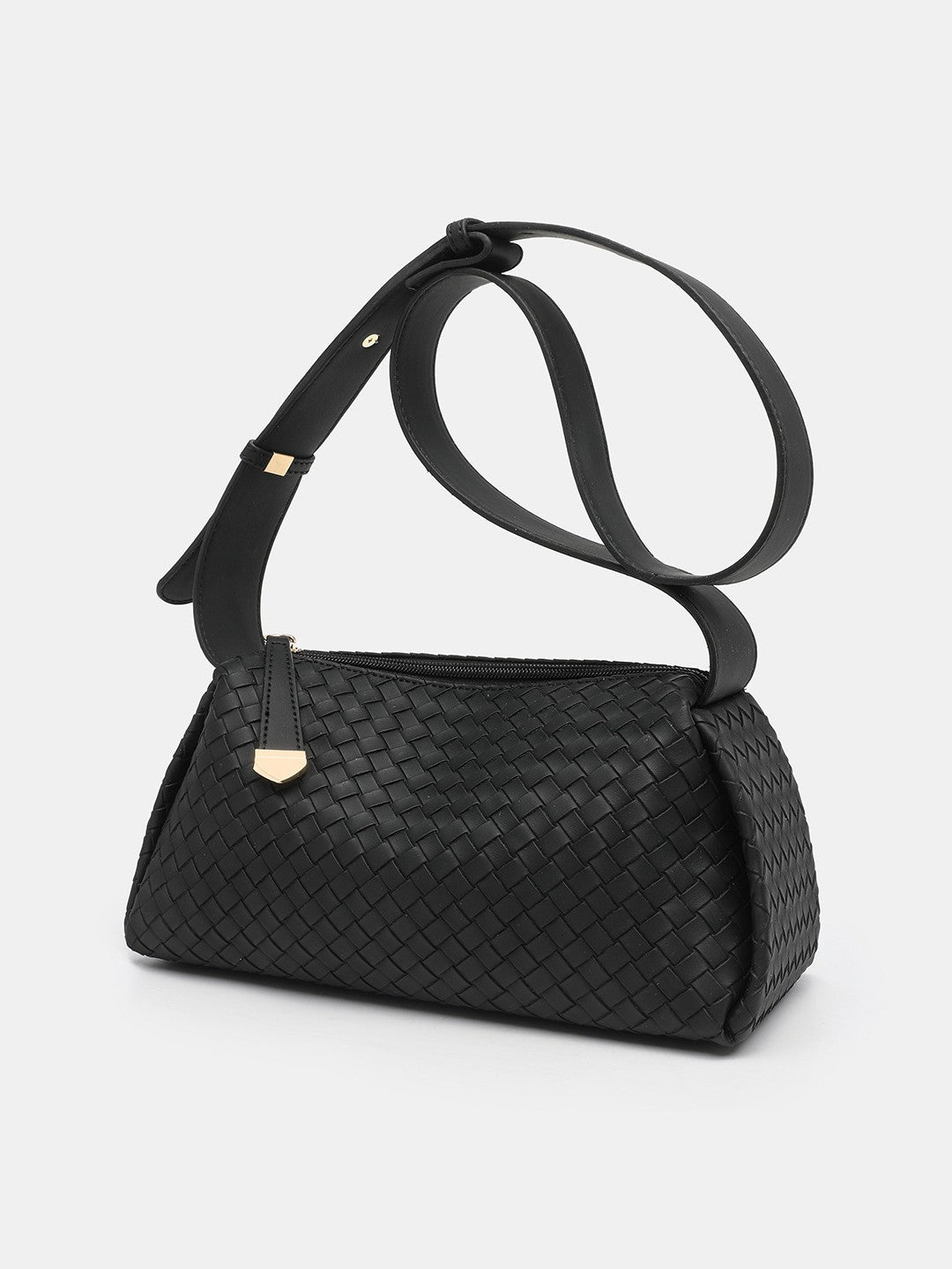 Women's Hand-woven Pillow Large Capacity Underarm Commuter Women's Messenger Bag