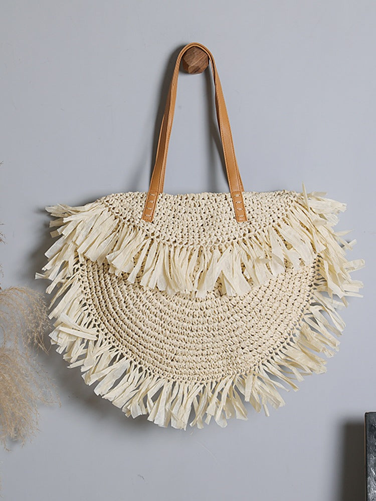Women's Beach Vacation Weaving Round Ethnic Style Tassel Rattan Large Capacity Bags