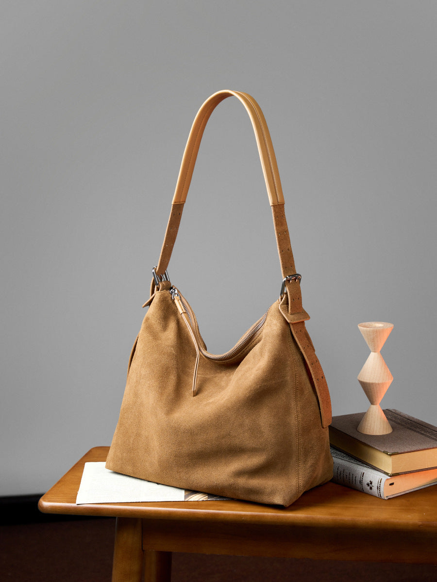 Women's Suede Large Capacity Light Luxury Commuter High-grade Underarm Top Layer Women's Shoulder Bag