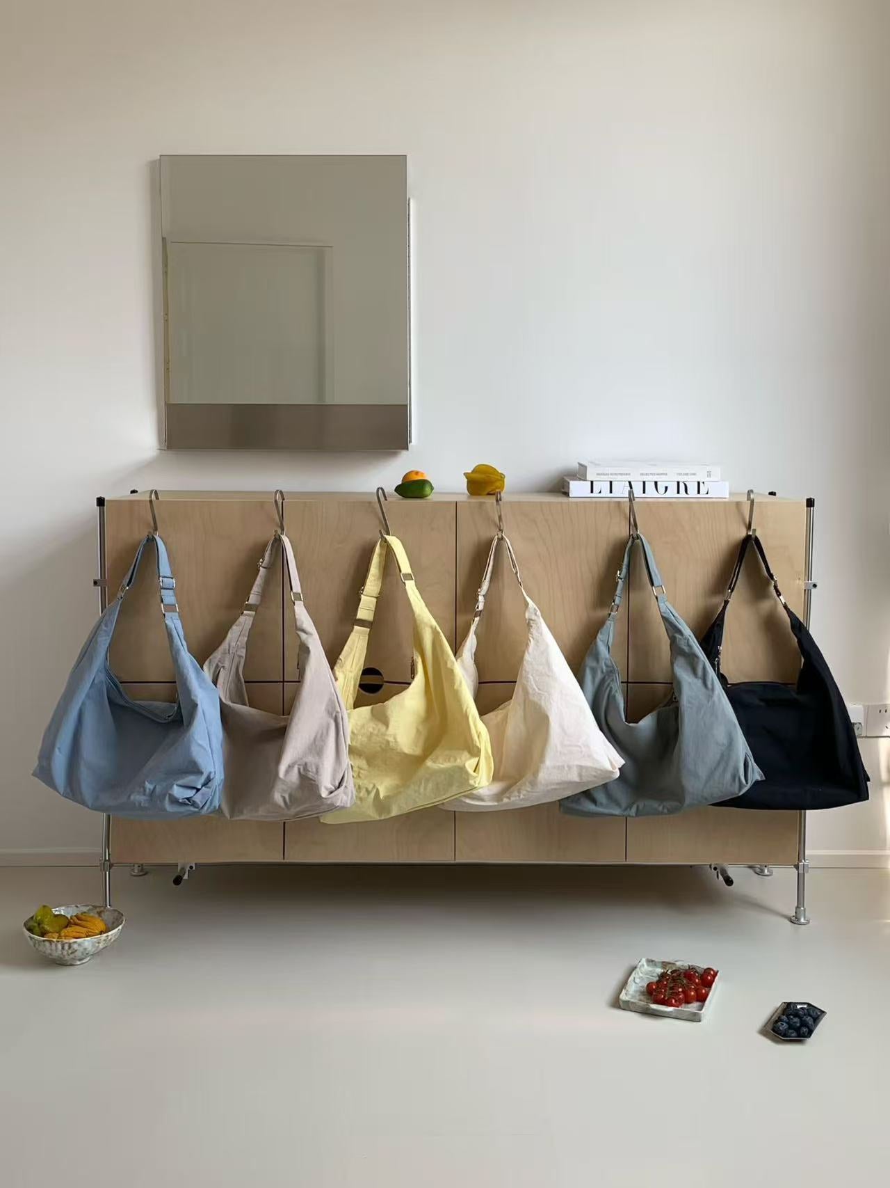 Women's Canvas Fashionable Elegant Large Capacity Underarm Bags