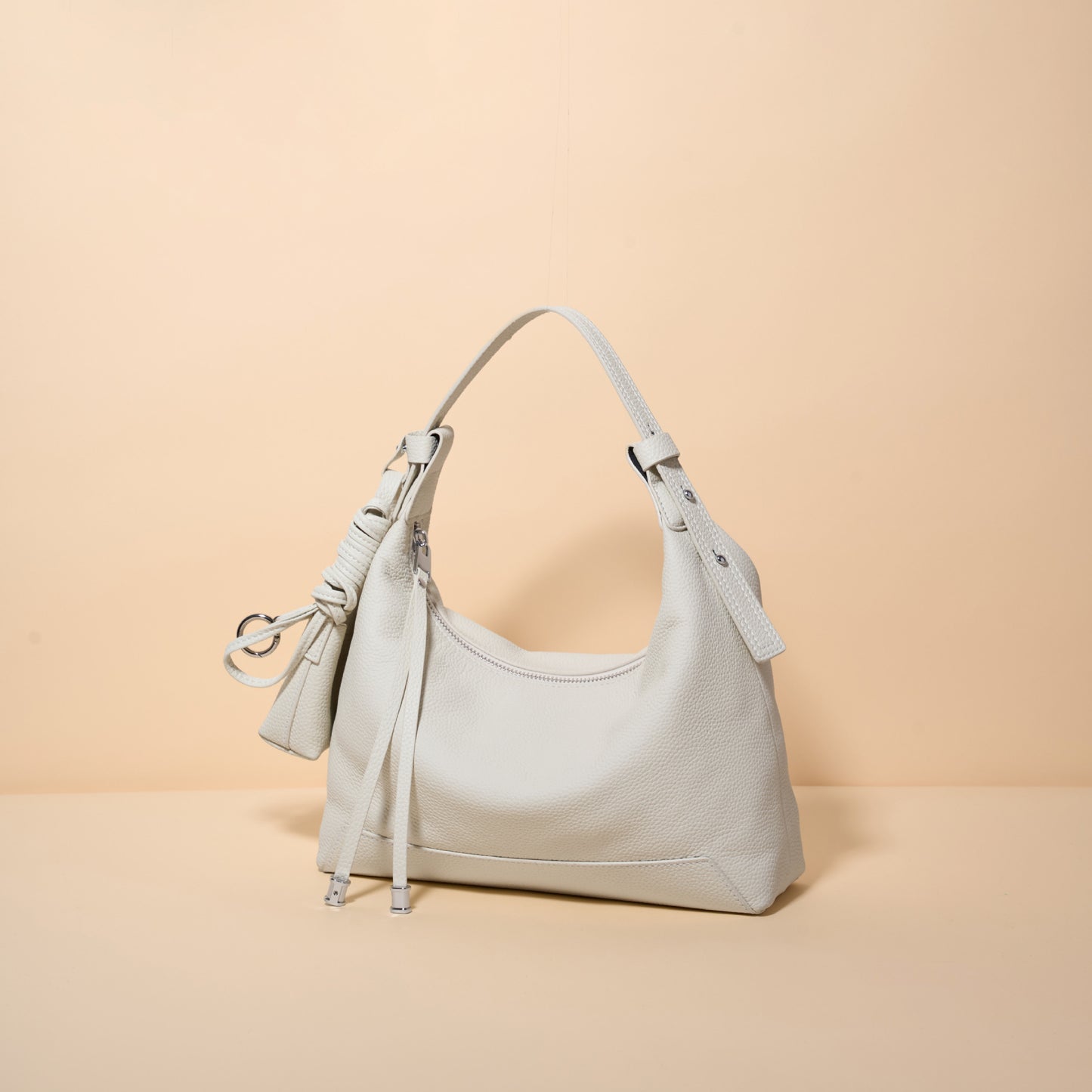 Women's First Layer Leather Large Capacity Mummy Dumpling Fashion Simple Women's Shoulder Bag