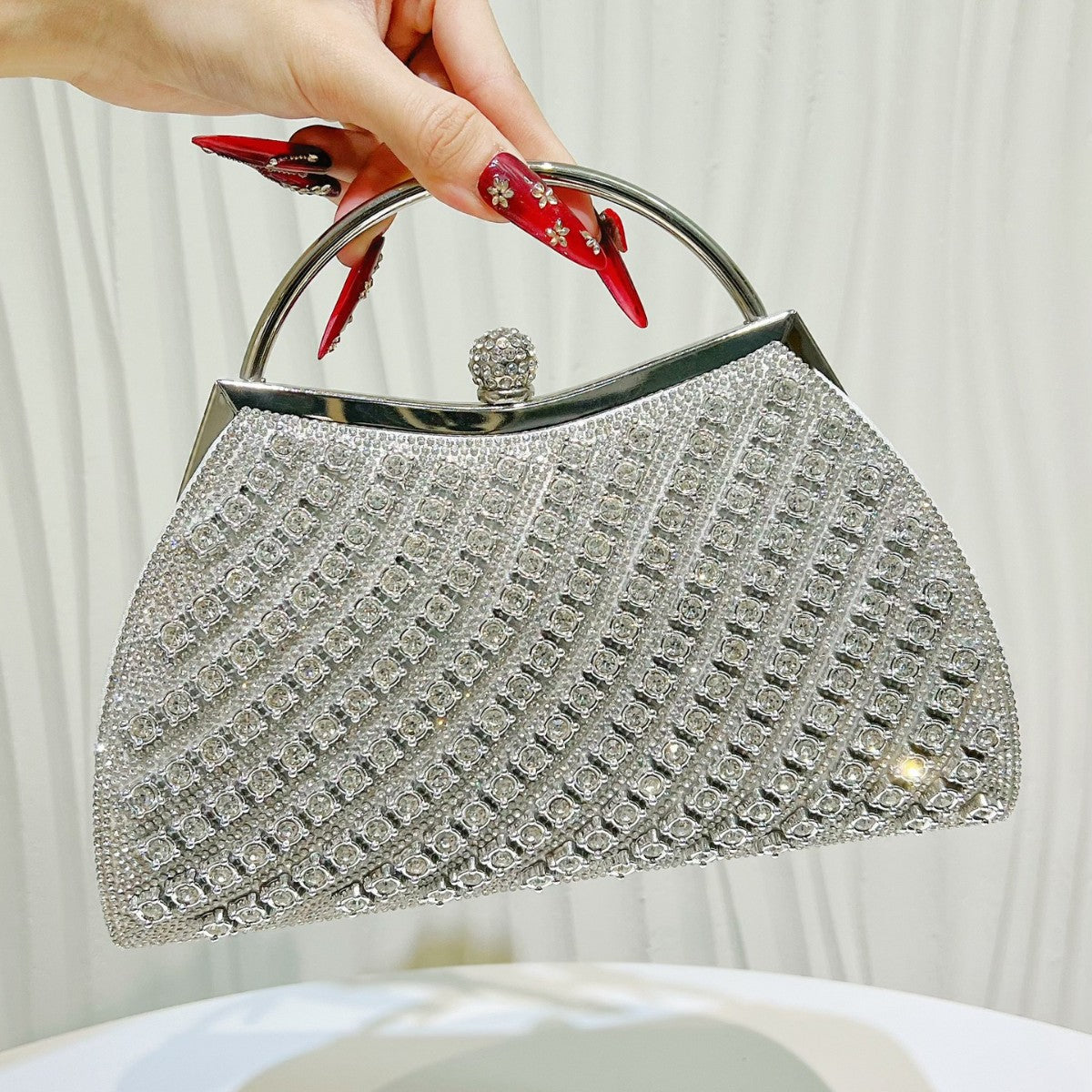 Fashion Creative Classy Women's Pleated Banquet Dinner Bag