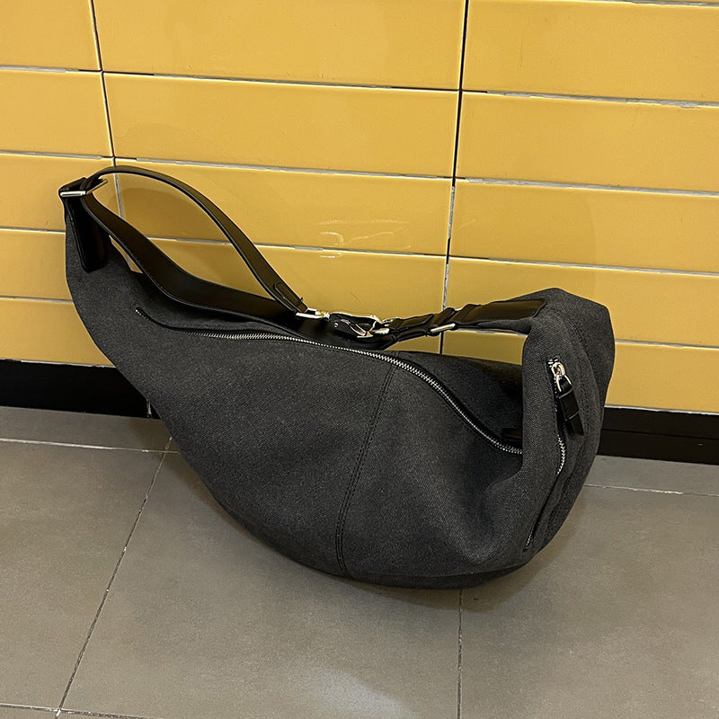 Women's Ge Large Capacity Retro Commuter Croissant Rocket Bags