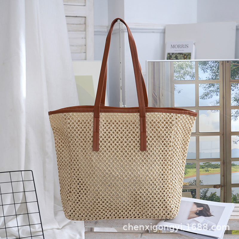Women's Plaited Large Capacity Niche Woven Western Style Holiday Women's Shoulder Bag