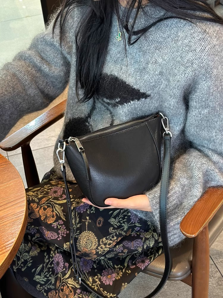Women's Genuine Leather Fashion Advanced Texture Commuter Women's Messenger Bag
