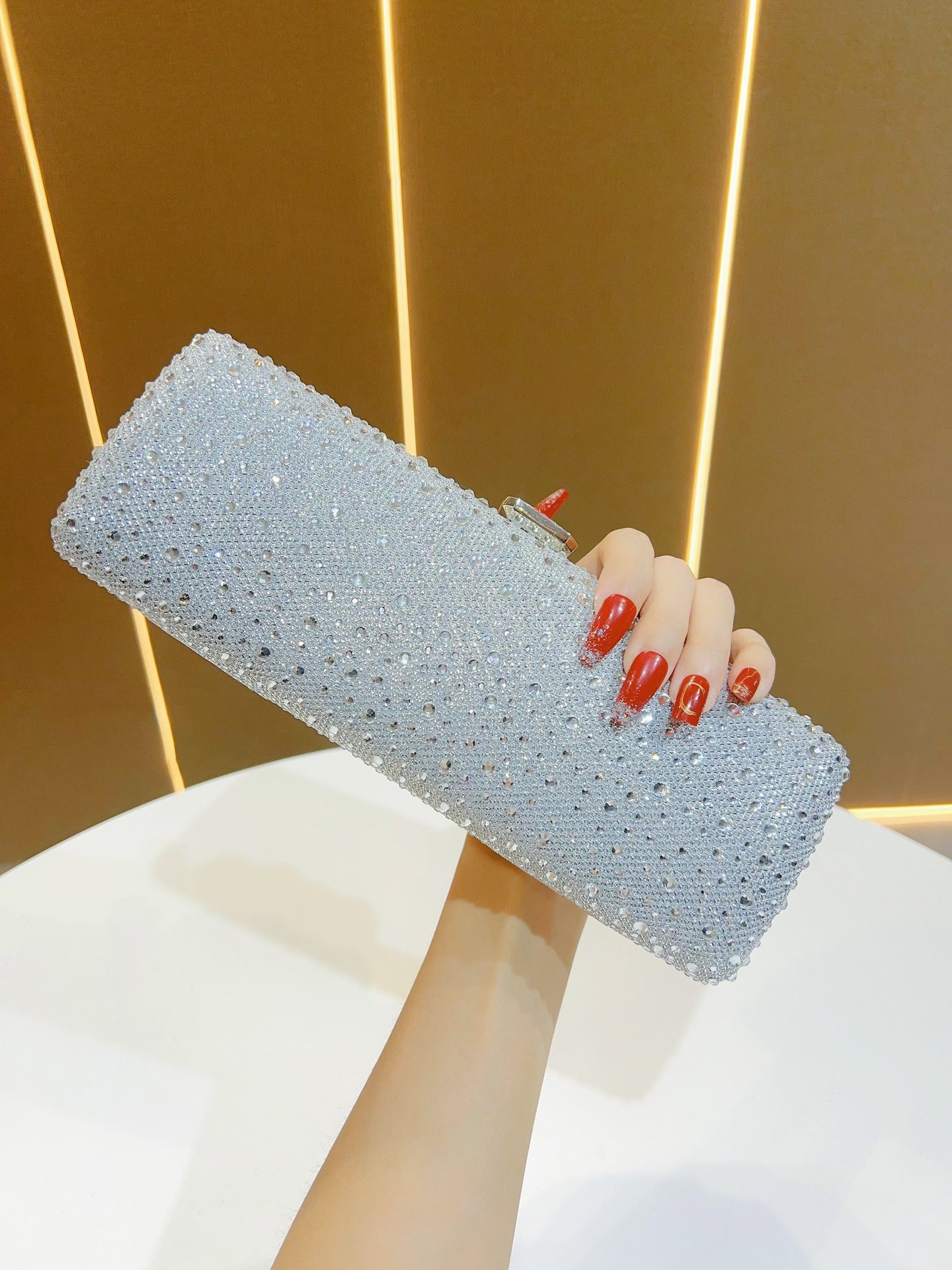 High-grade Full Diamond Shiny French Mobile Women's Clutch