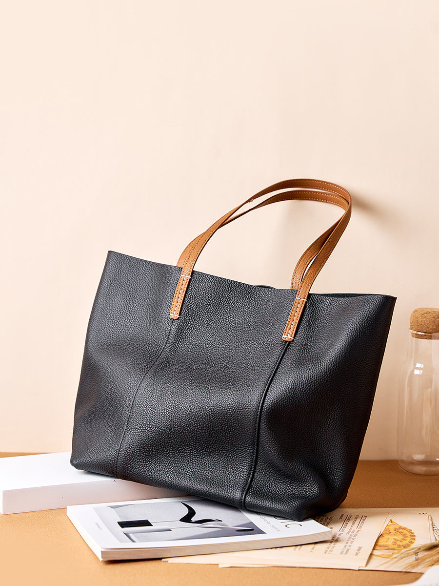 Women's Cowhide Handmade Commuter Large Capacity Portable Women's Shoulder Bag