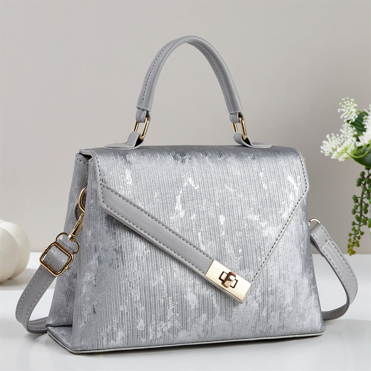 Women's Simple High Sense Fashion Western Style Handbags