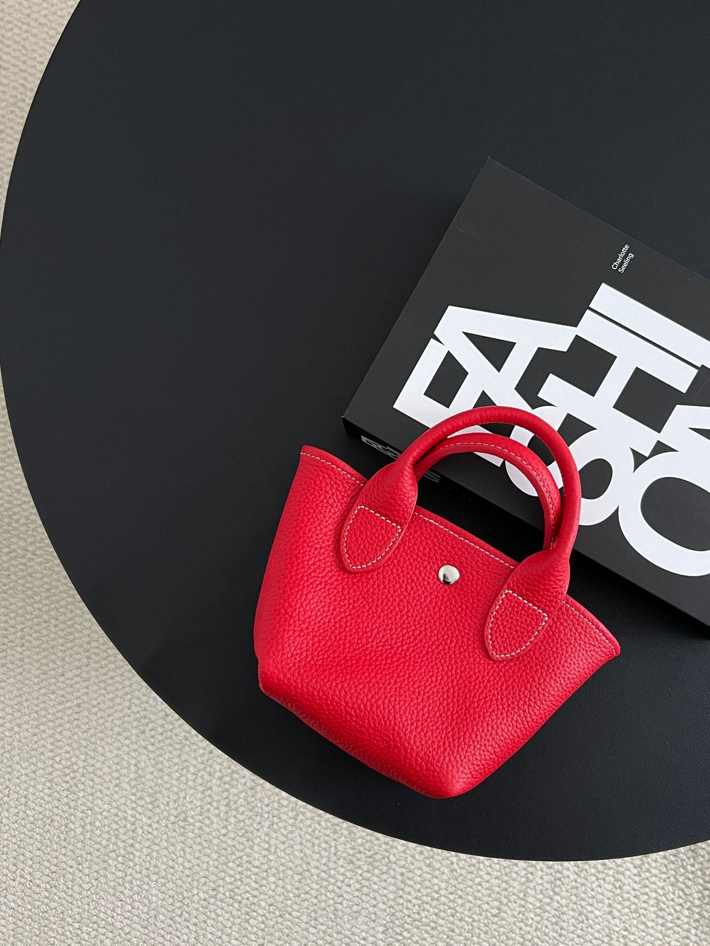 Women's Genuine Leather Niche First Layer Cowhide Bags