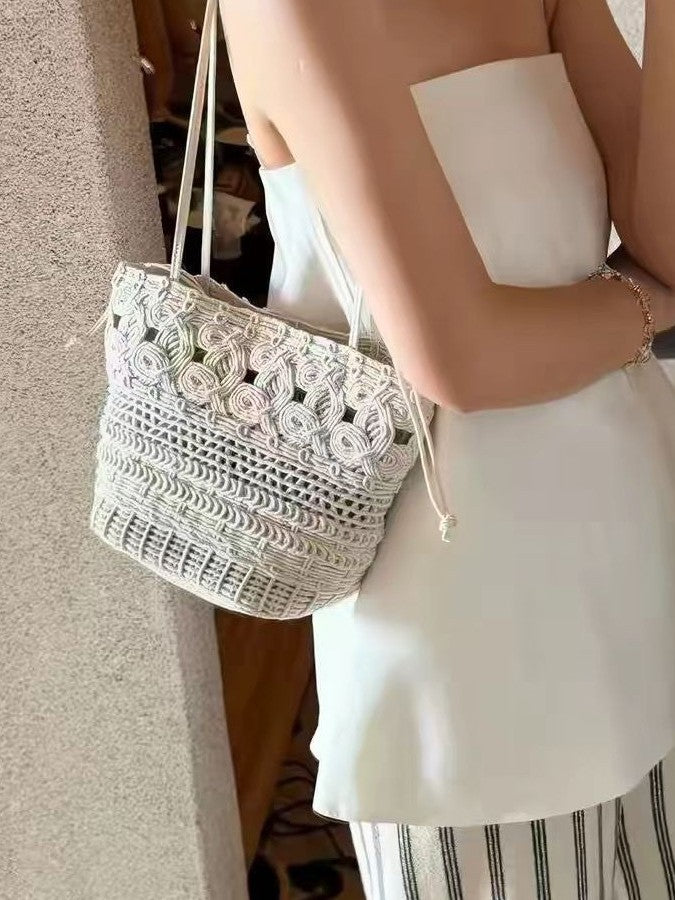 Women's Handmade Woven Lazy Vacation Style Hollow Women's Shoulder Bag