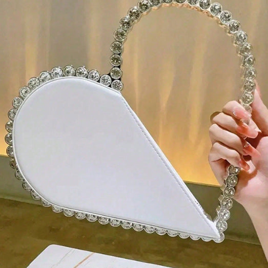 Women's Diamond Design Western Style Heart-shaped Light Luxury Dinner Bag