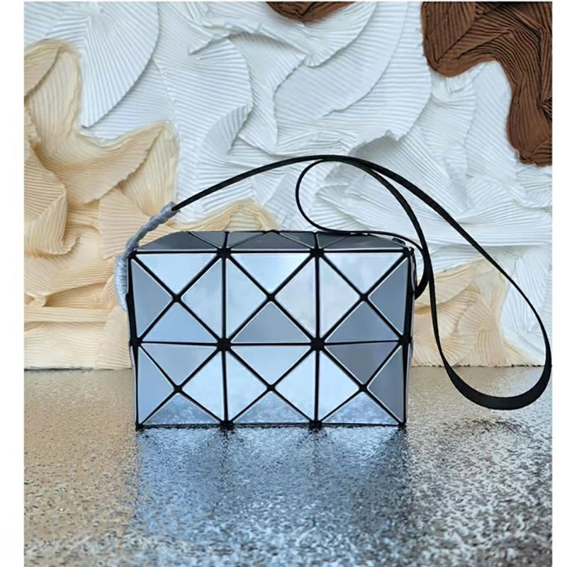 Women's Life Cupid Geometric Fashion Rhombus Mobile Phone Bags