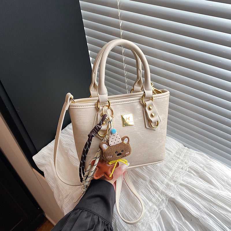 Women's High Quality Fashion Pop Commuter Portable Women's Shoulder Bag