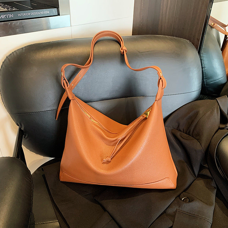 Women's Family Solid Color Underarm Dumpling Fashion Tote Bag