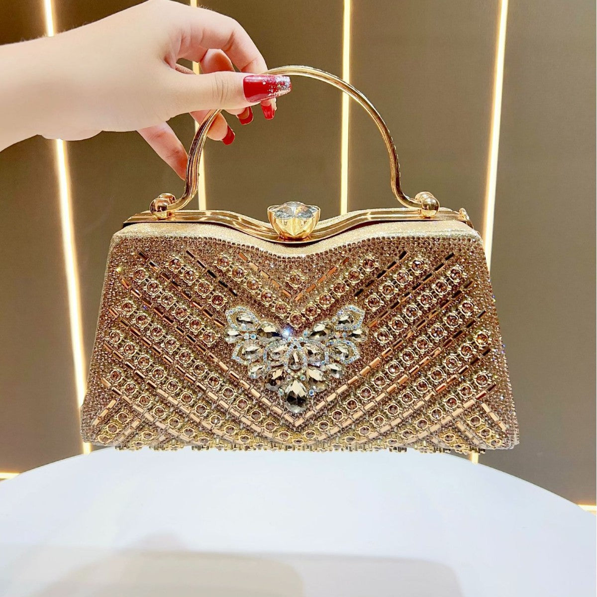 Women's Large Capacity High Sense Dress Clutch Dinner Bag
