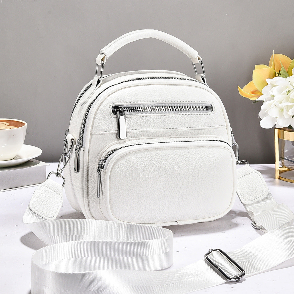 Women's Large Capacity Fashion Trendy Commute Bags