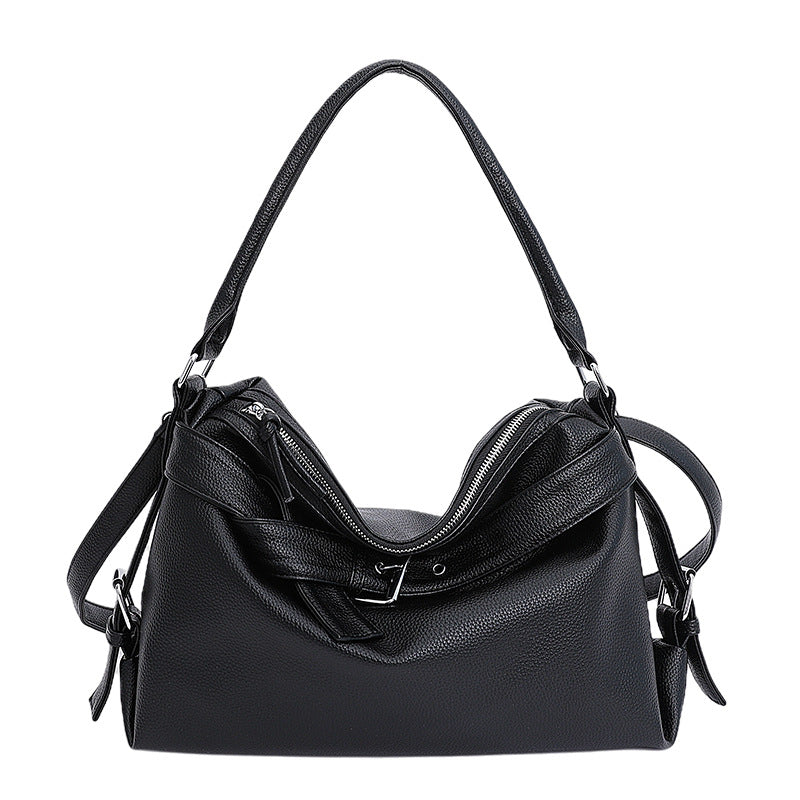 Women's Large Capacity Hot Motorcycle Personalized Minority Underarm Women's Shoulder Bag