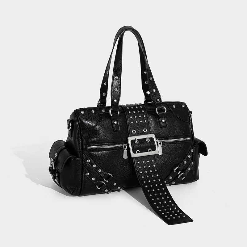 Women's Capacity Punk Rivet Fashion Temperament Leisure Women's Shoulder Bag
