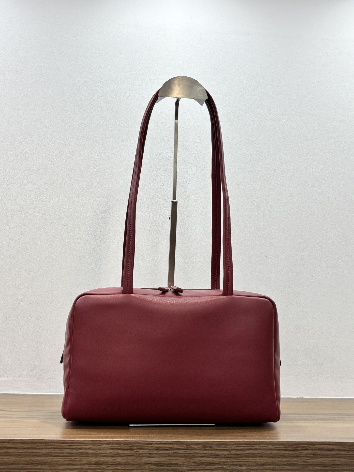 Women's Style Large Capacity Boston High-grade Top Layer Women's Shoulder Bag