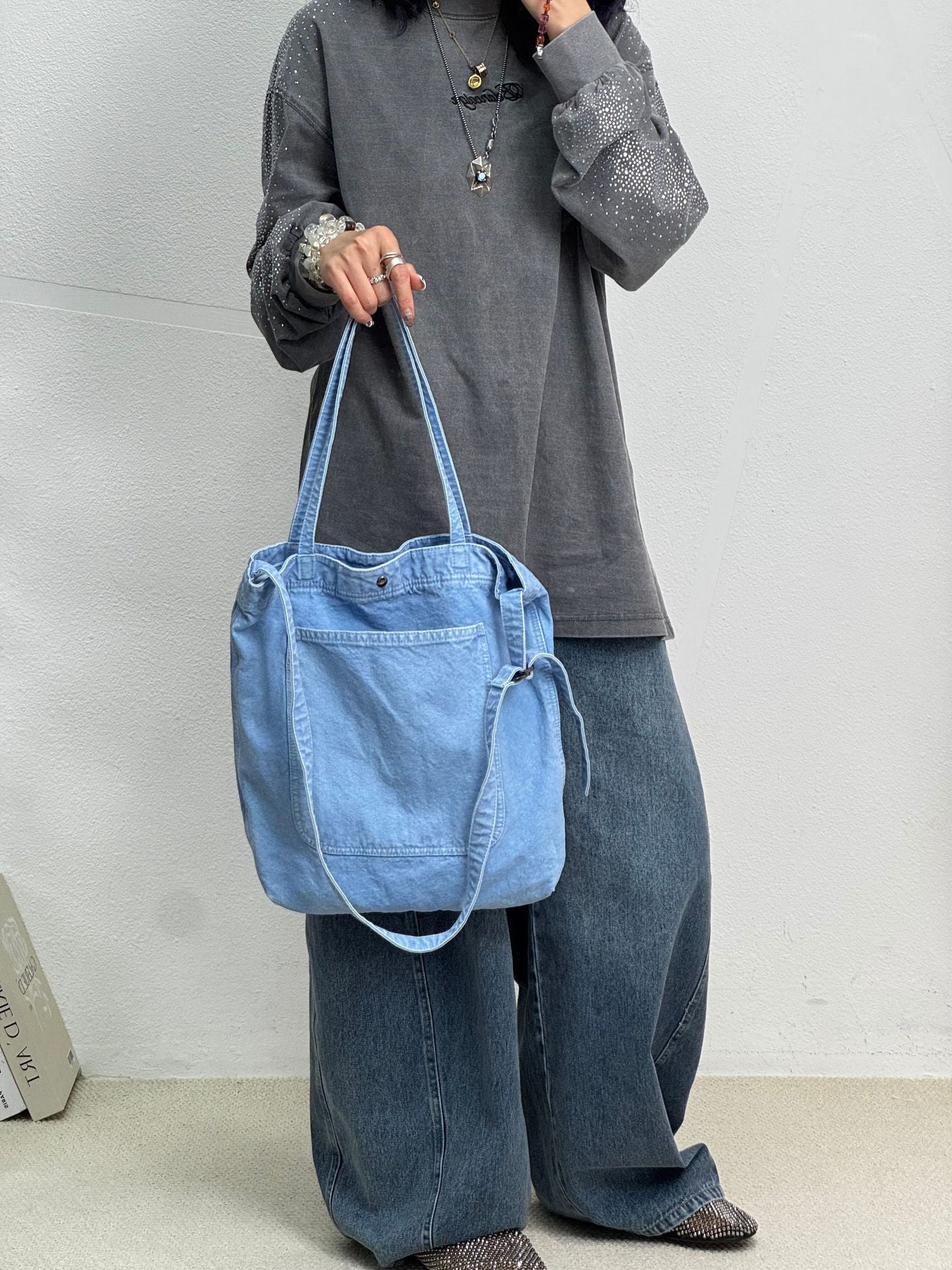 Washed-out Canvas Large Capacity Style Commute Bags