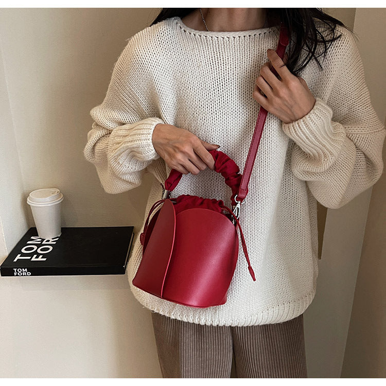 Women's Bridal Drawstring Portable Pleated Fashion National Bags