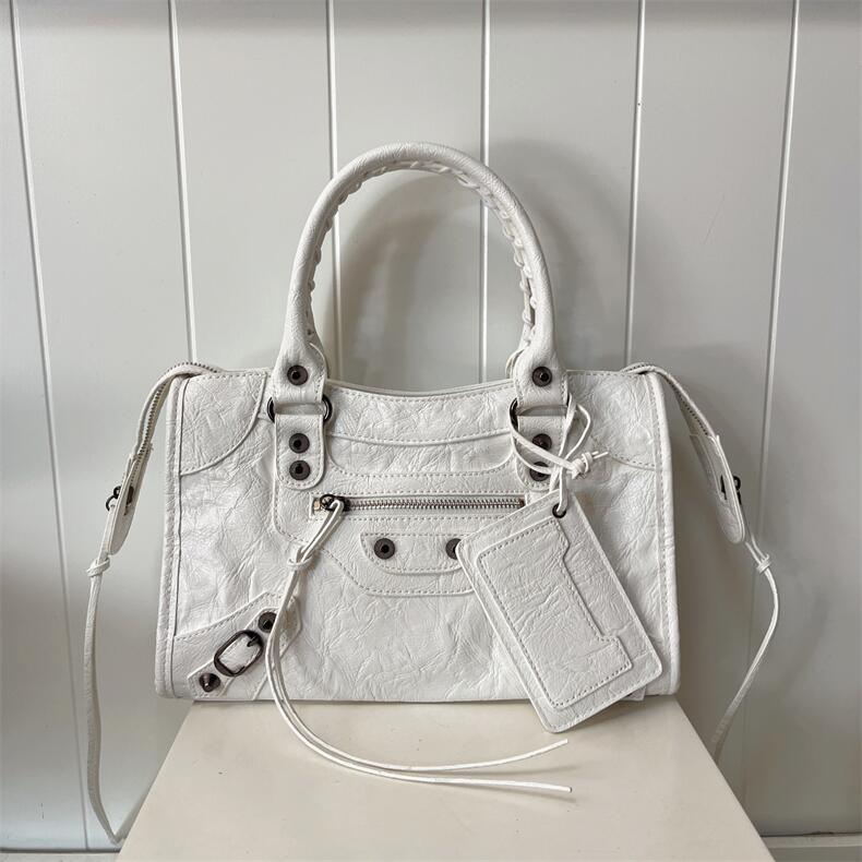 Hot French Retro Trendy Hand Holding Bags