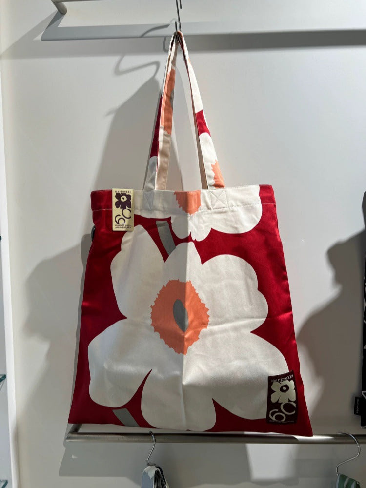 Women's White Big Flower Nordic Style Cotton Week Commemorative Leisure Shoulder Bags