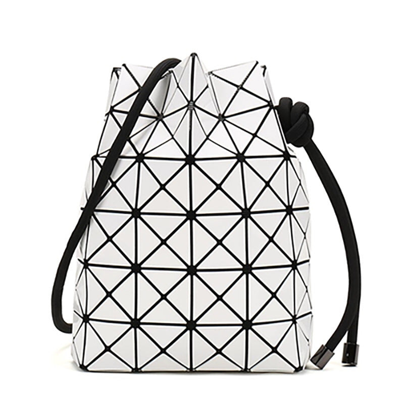 Women's Drawstring Double Stitching Glossy Diamond Plaid Bags