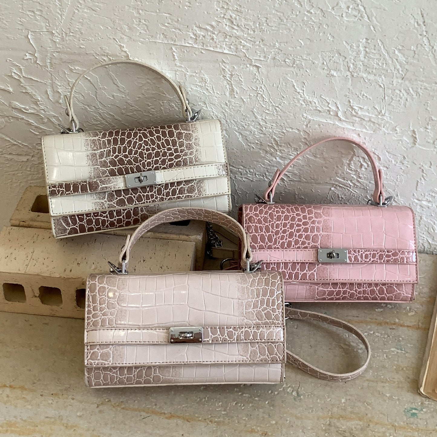 Women's Crocodile Pattern Mori Cute Light Luxury Minority Small Square Bag