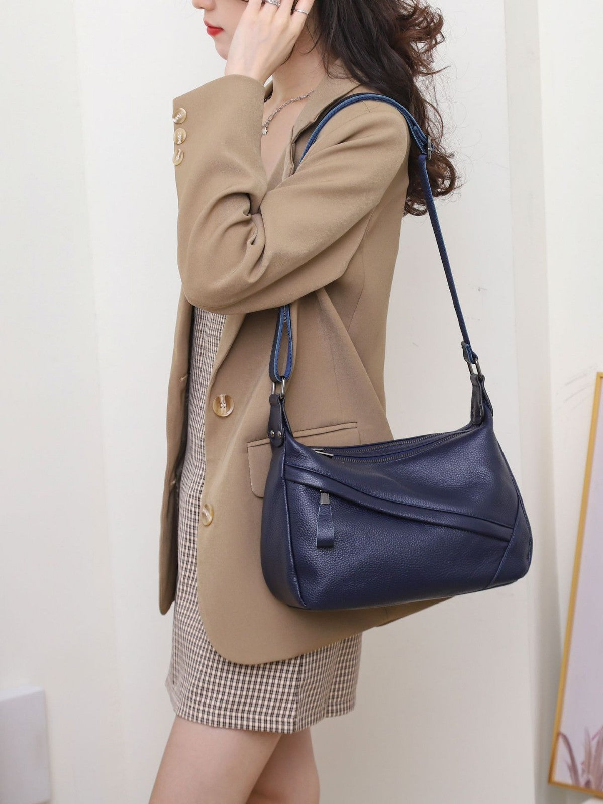 Women's Layer Leather Large Capacity Fashion Simple Bags