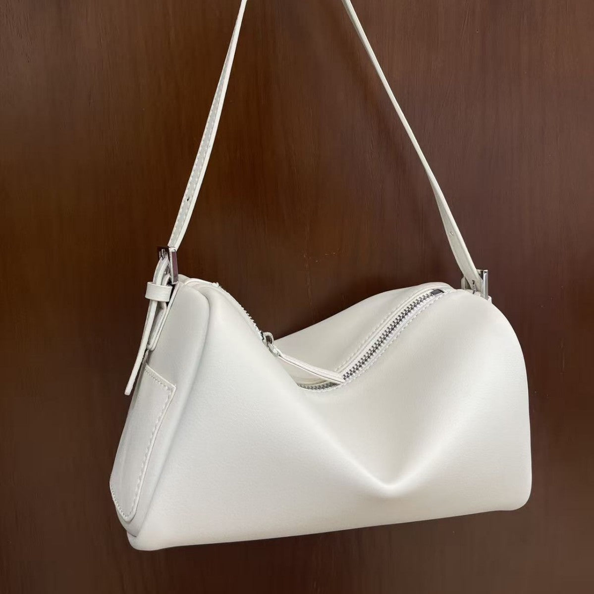 Niche Pillow Pen Minimalist Portable Underarm Commuter Women's Shoulder Bag