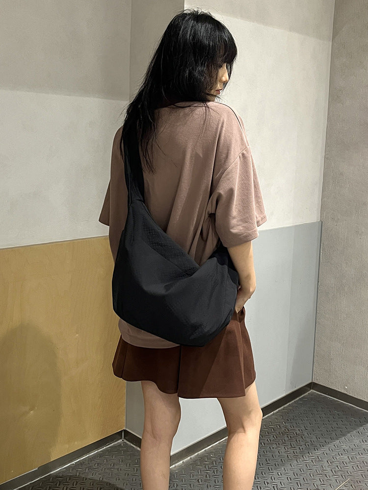 Women's Simple Nylon Plaid Dumpling Artistic Fashion Women's Messenger Bag