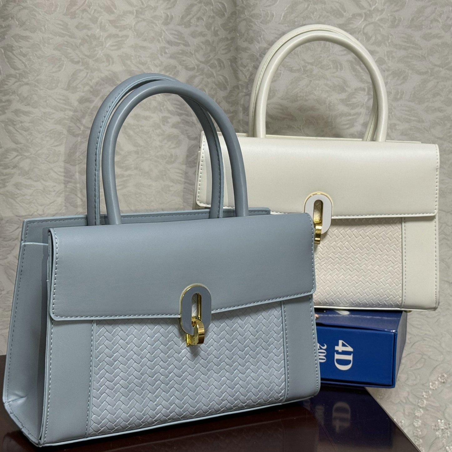 Classic Simple Fashion Versatile Large Capacity Women's Shoulder Bag