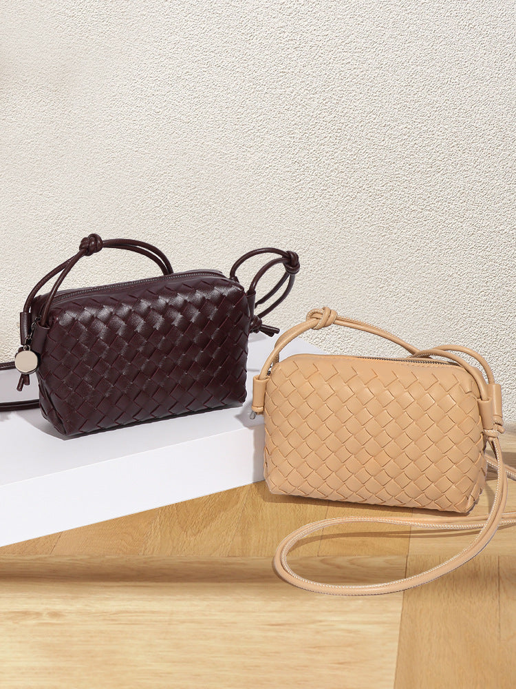 Women's Solid Color Woven One Fashion Fashionable Large Bags