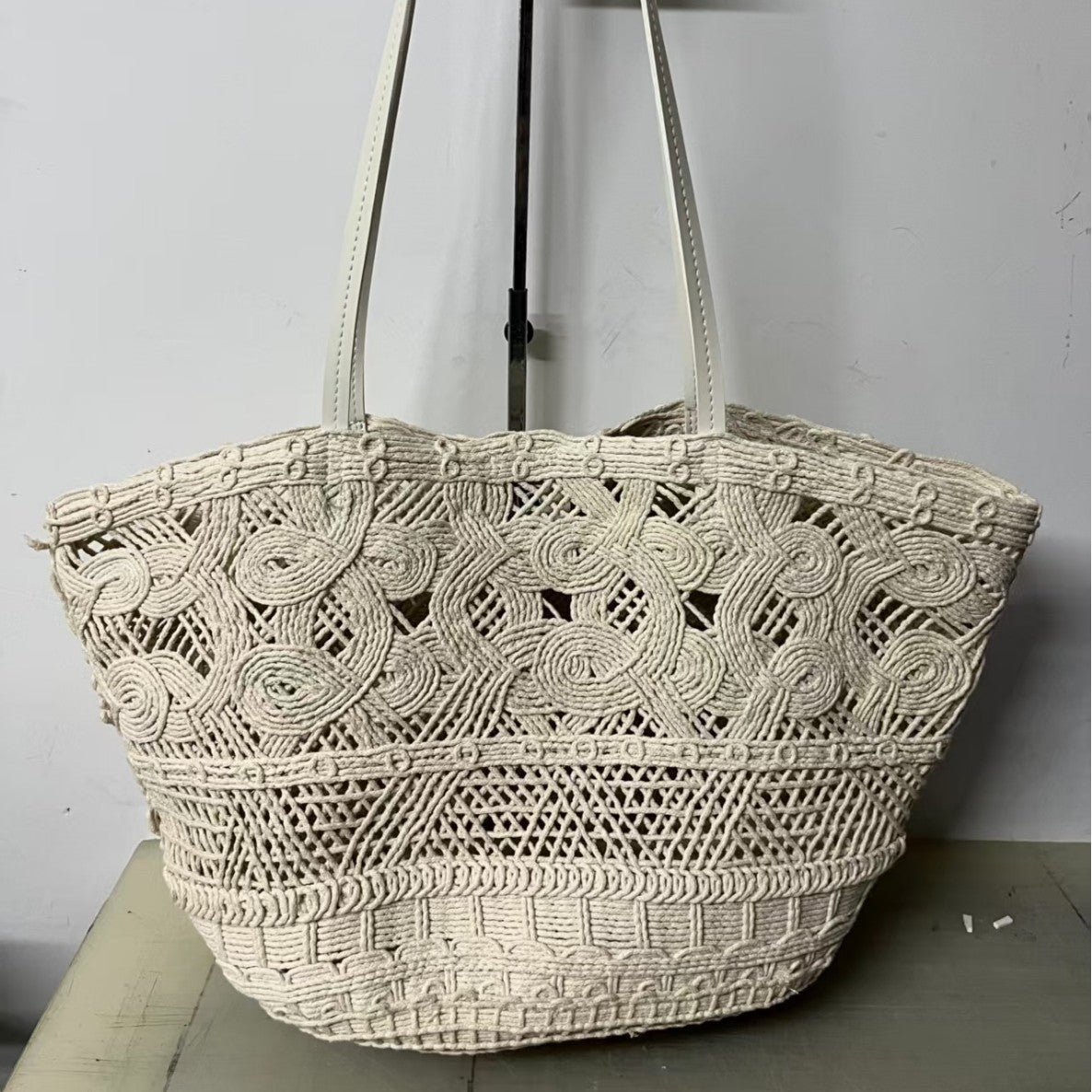 Weaving Hollow Seaside Vacation Beach Trendy Fashion Retro Women's Handbag