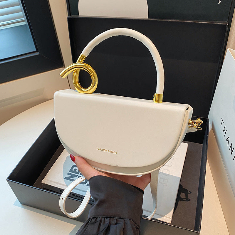 Women's Fashion Trendy Saddle Texture Underarm Leisure Shoulder Bags