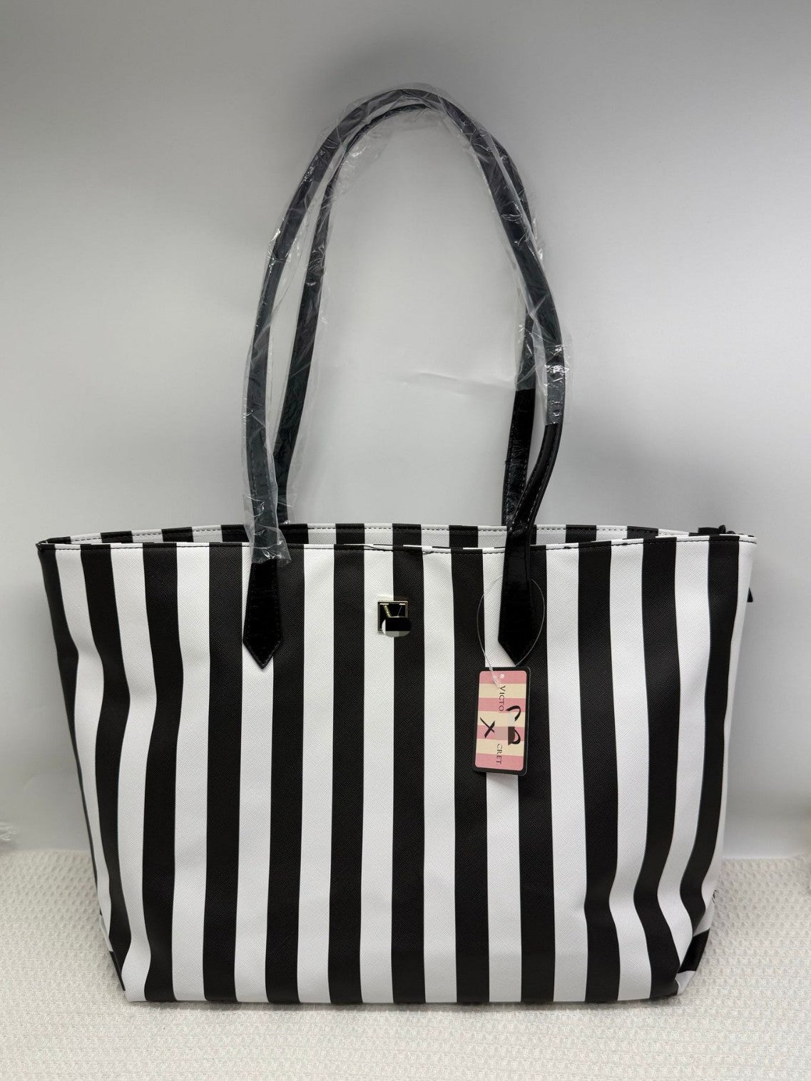 Popular Women's Striped Good-looking Lightweight Out Bags