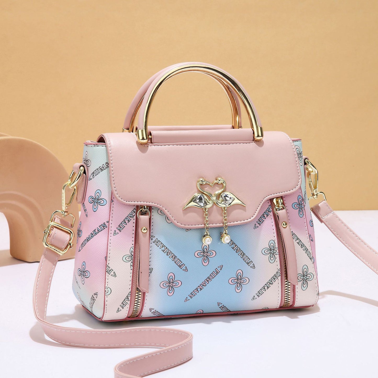 Women's Summer Fashion Colorful Portable Versatile Large Shoulder Bags