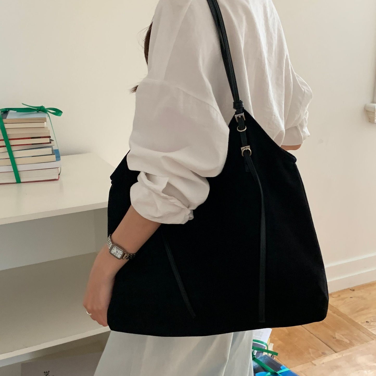 Women's Korean Suede Retro Lazy Loose Feeling Large Women's Handbag